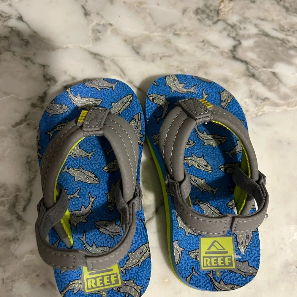 $7 ADD ON Reef baby sandal shoes‎ 5c Zara H&M Nike shoes